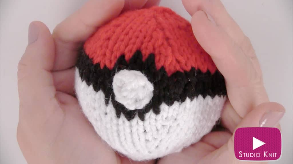 Knit a POKÉBALL (Knitting Pattern) Studio Knit