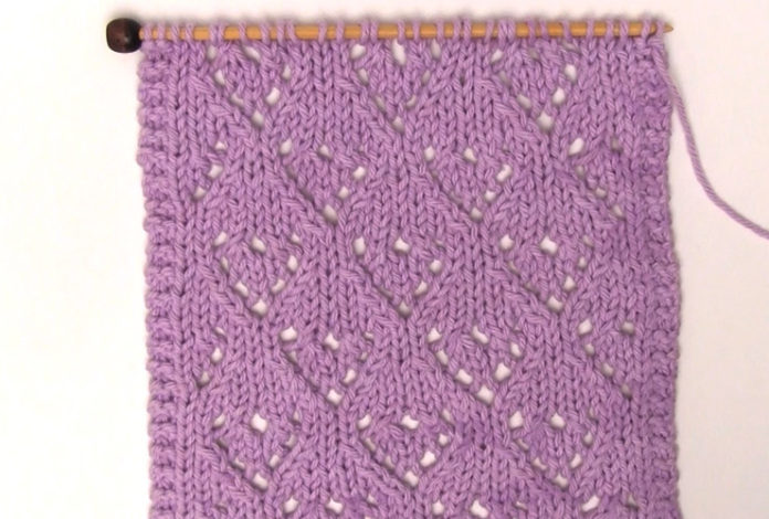 Mini Lace Heart Stitch Knitting Pattern - Studio Knit