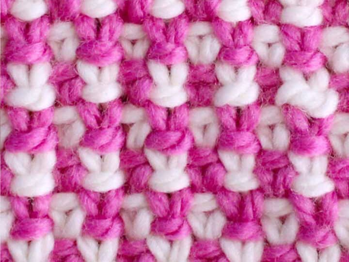 Linen Stitch Knitting Pattern in white and pink yarn colors