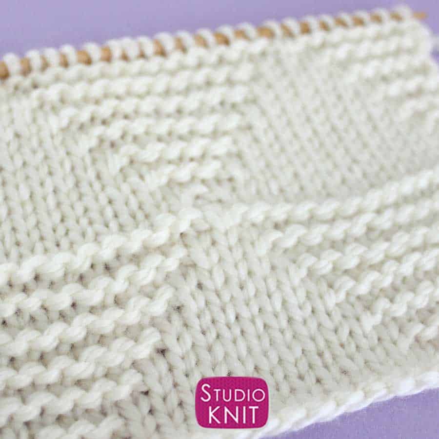 Large Stacked Triangle Stitch Knitting Pattern Close-Up