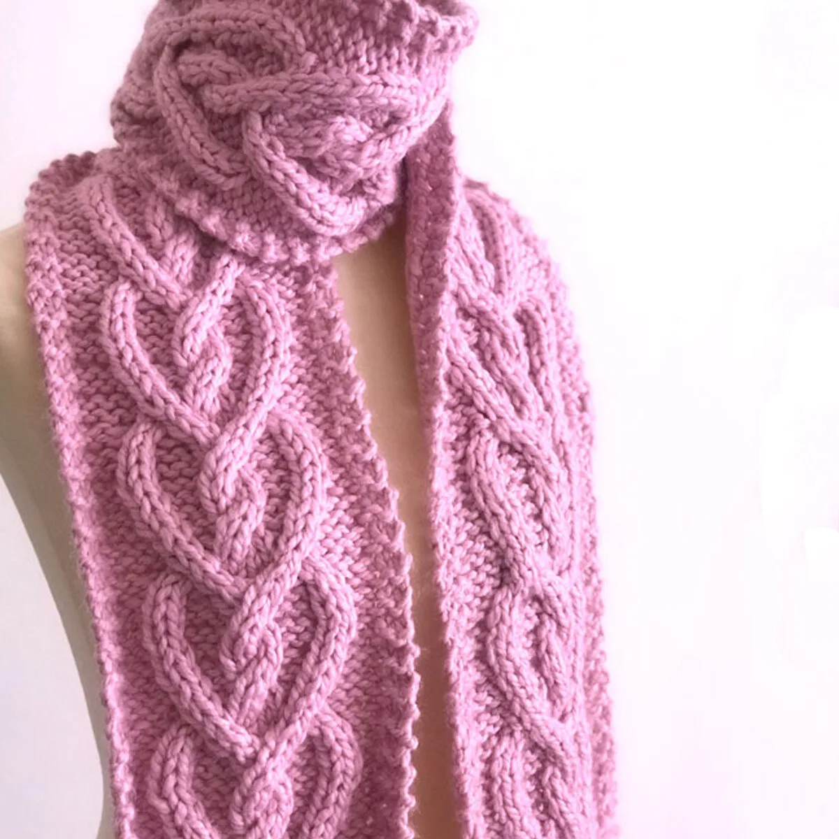 Celtic Heart Cable Knit Scarf Pattern - Studio Knit
