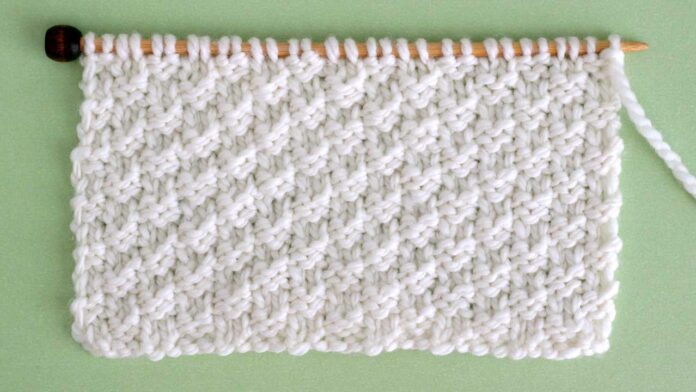 Double Moss Stitch Knitting Pattern for Beginners | Studio Knit