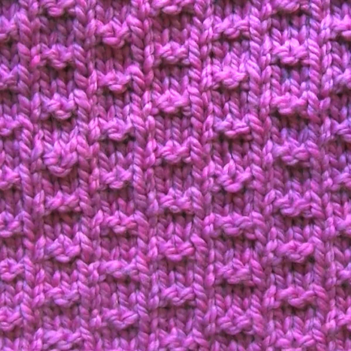 Double Fleck Stitch Knitting Pattern for Beginners - Studio Knit