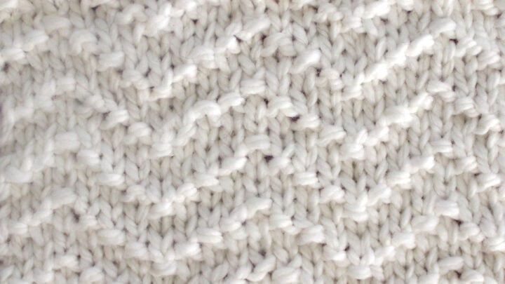 Chevron Seed Stitch Knitting Pattern for Beginners - Studio Knit