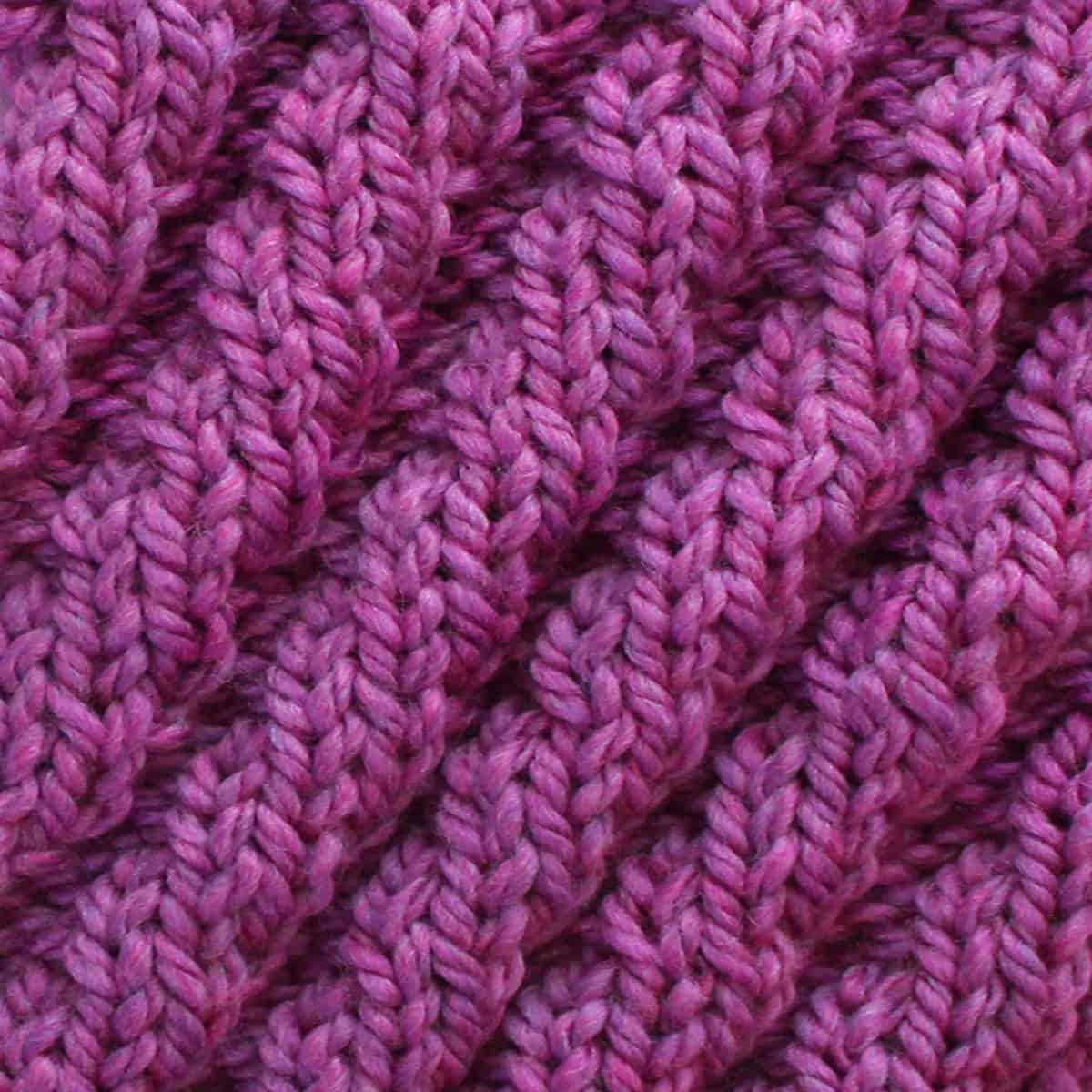 Diagonal Spiral Rib Stitch Knitting Pattern - Studio Knit