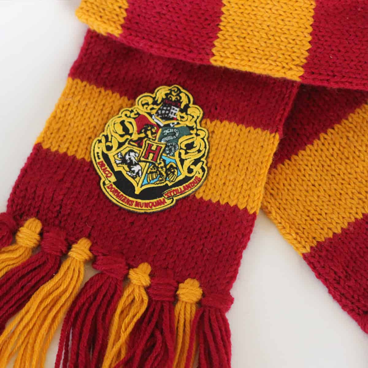 Harry Potter Scarf Knitting Pattern in Hogwarts House Colors - Studio Knit