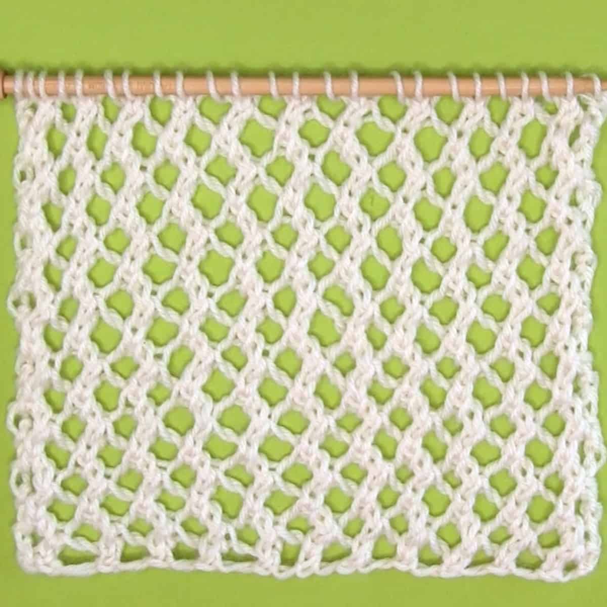 Easy Mesh Lace Knitting Stitch Pattern - Studio Knit